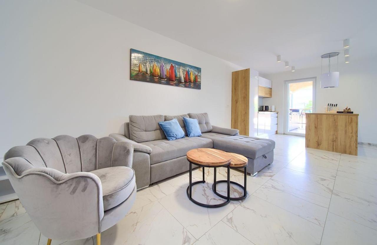 Holiday House Sea & Sun Residence Rasopasno Luaran gambar