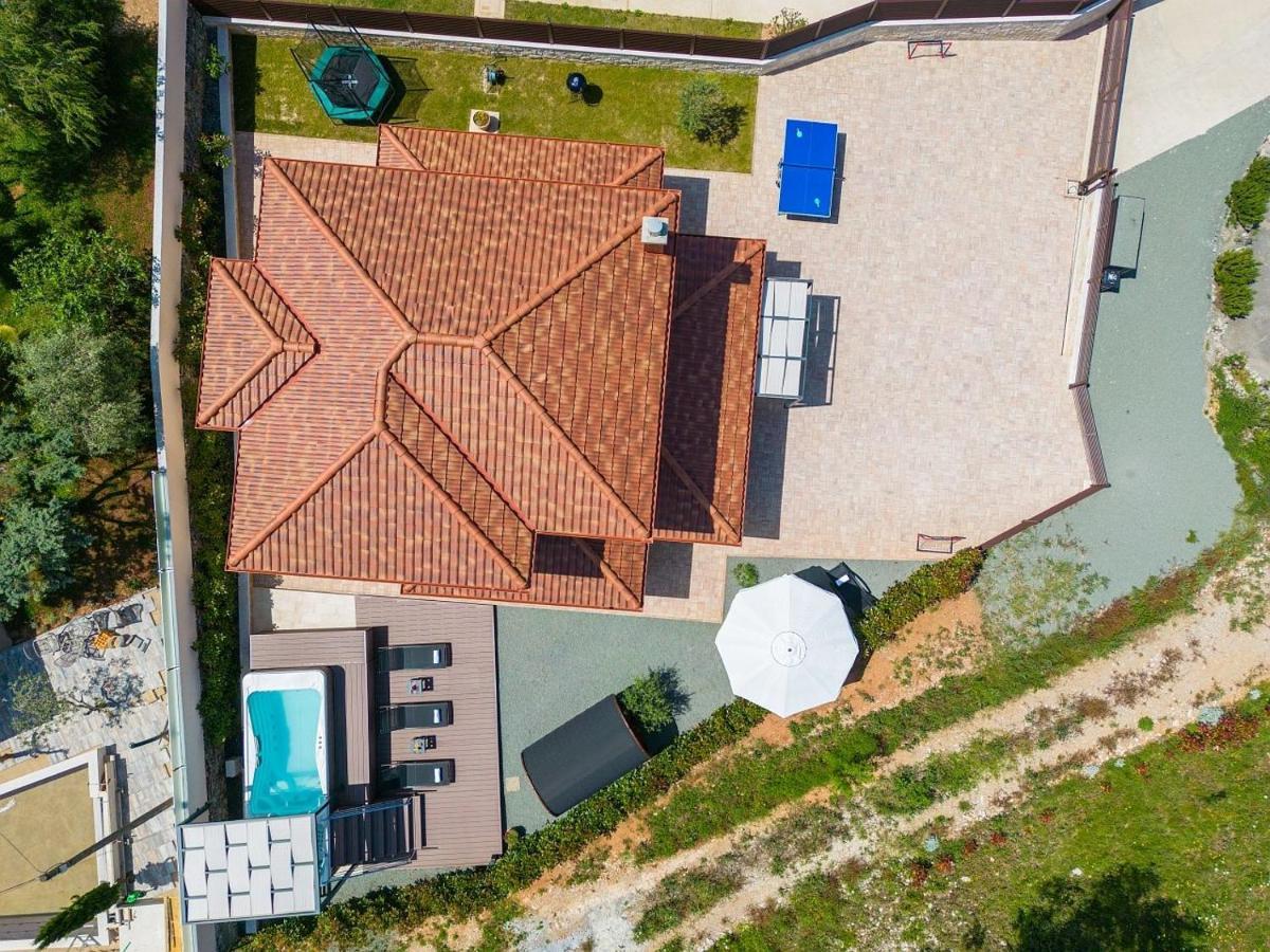 Holiday House Sea & Sun Residence Rasopasno Luaran gambar